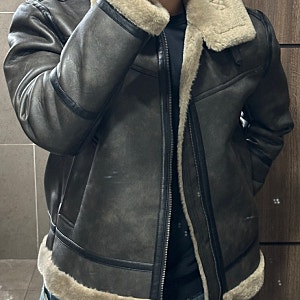 [구매후기] 버커루 빈티지 레더 하이넥 무스탕 자켓 (내돈내산)