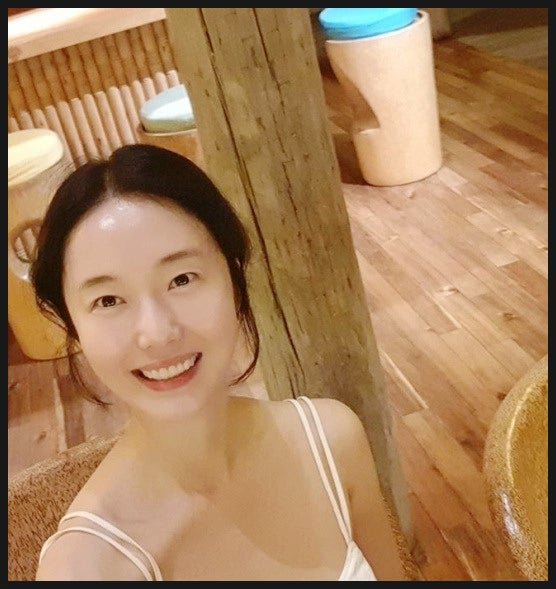  19살부터 쓴대요! 이정현이 해외 공연까지 들고 다닌다는 만능 홈케어템