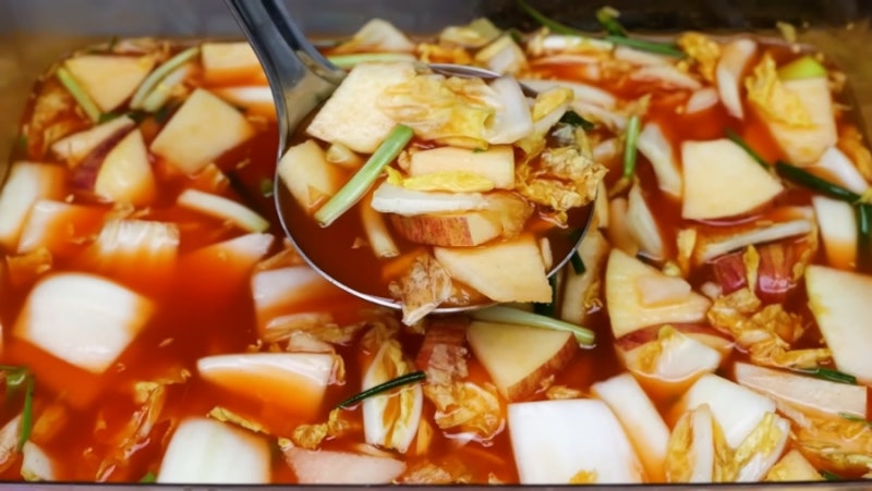 과일 맛이 잘 살아 느끼함 잡아주는 나박김치 담그기 담그는 법 - 김대석 셰프