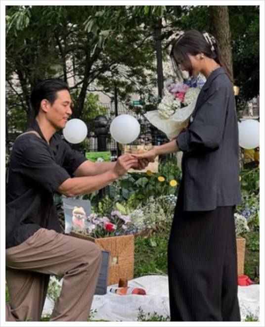 '케데헌 루미' 이재 결혼 발표, 예비신랑, 외할아버지 신영균까지 정리