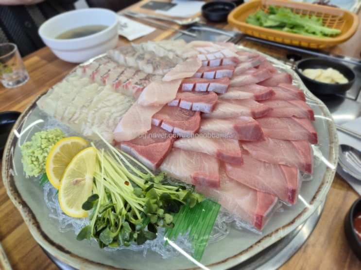  바다어장 문정역 횟집 방어회 광어 참돔 모둠 신선한 생선회
