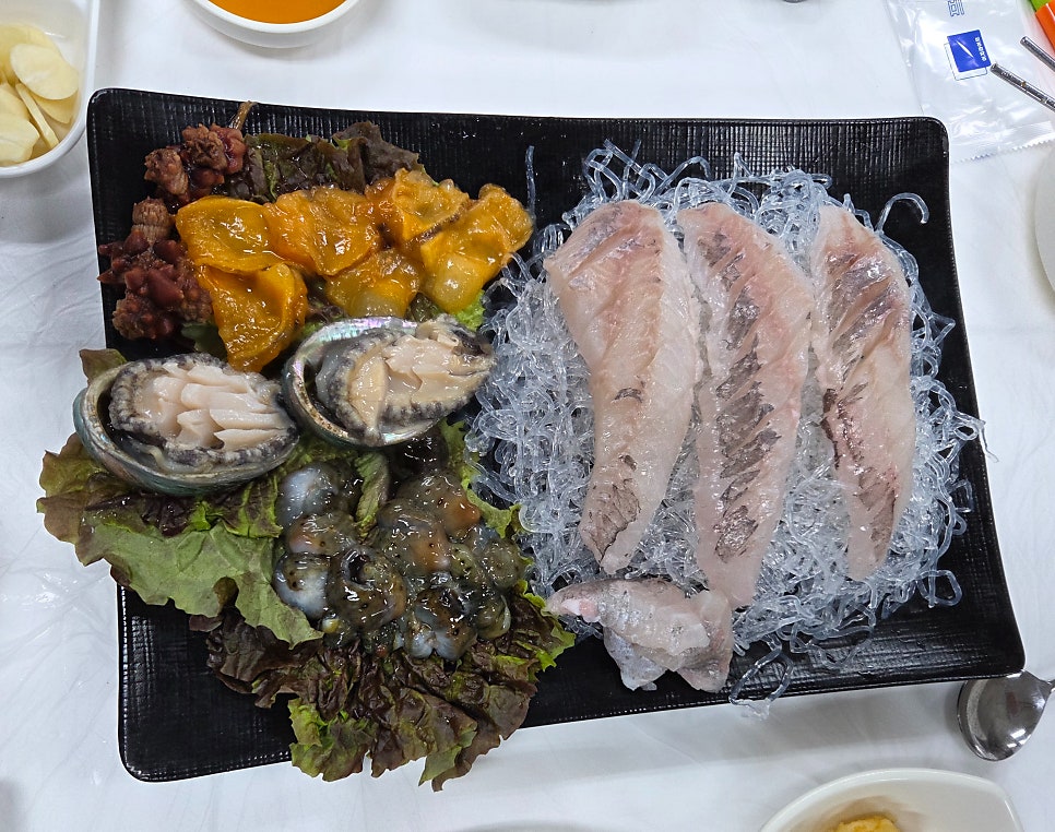 죽변항자매막회 사진 1