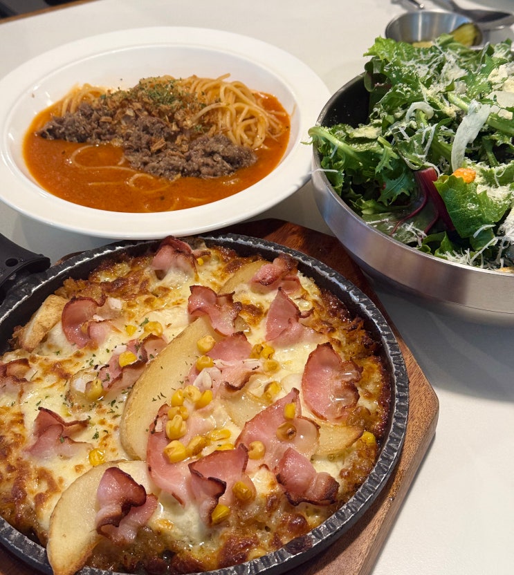  광교 갤러리아 맛집 미즈컨테이너 가성비 떠먹는피자 후기!