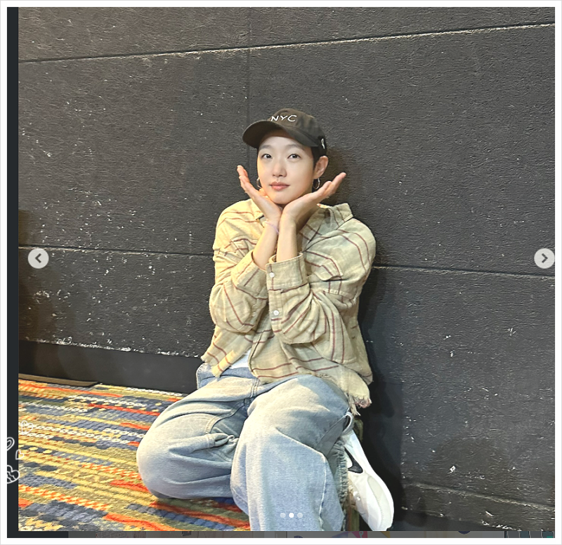 김고은 나이키 데이브레이크 운동화 스타일링