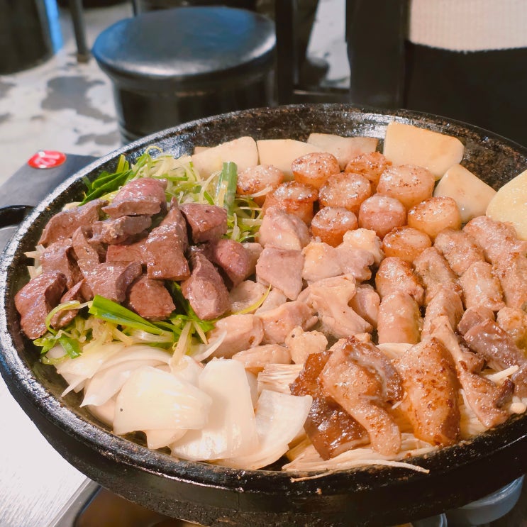  합정 곱창 맛집 모둠곱창에 홍창까지 나오는 돌황소곱창