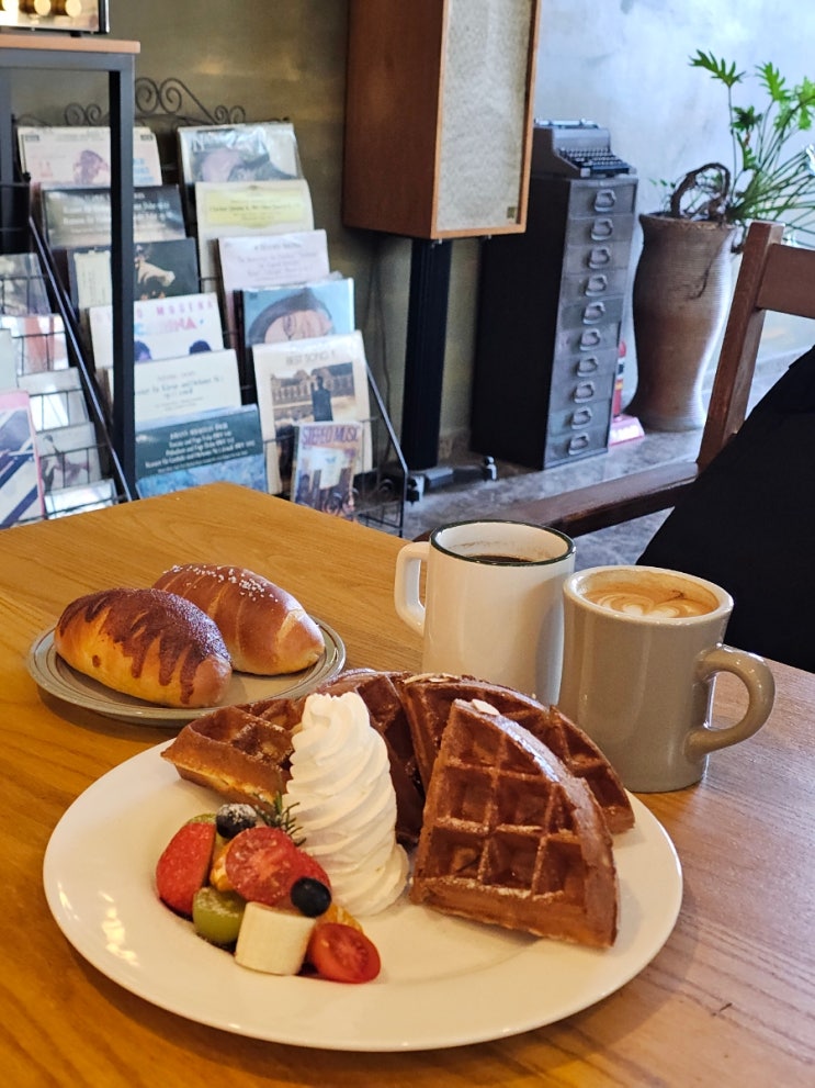  행주산성 카페 드립커피 와플 맛집 파스토랄