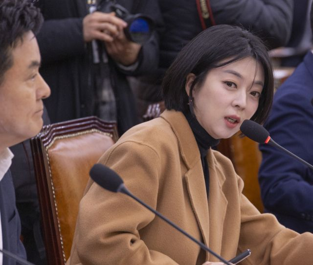  국민의힘, 윤리위 소집해 '배현진 징계' 논의 착수