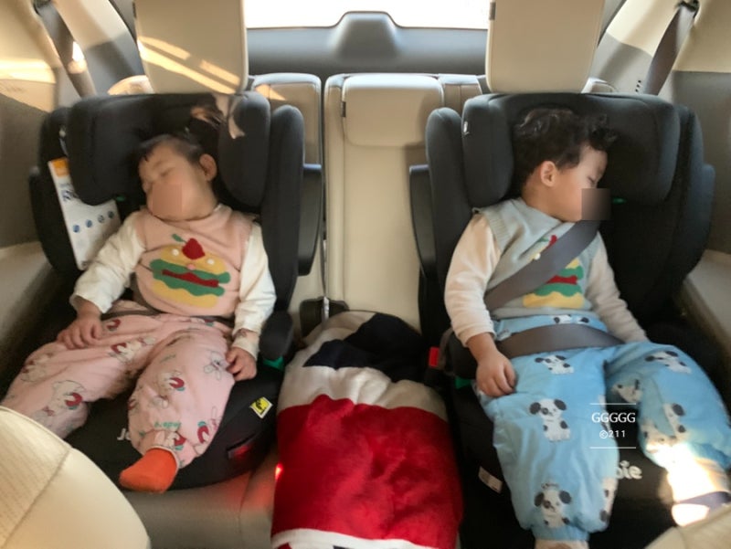 코스트코 카시트 조이 아이트릴로FX 블랙 카니발 주니어카시트 설치 후기