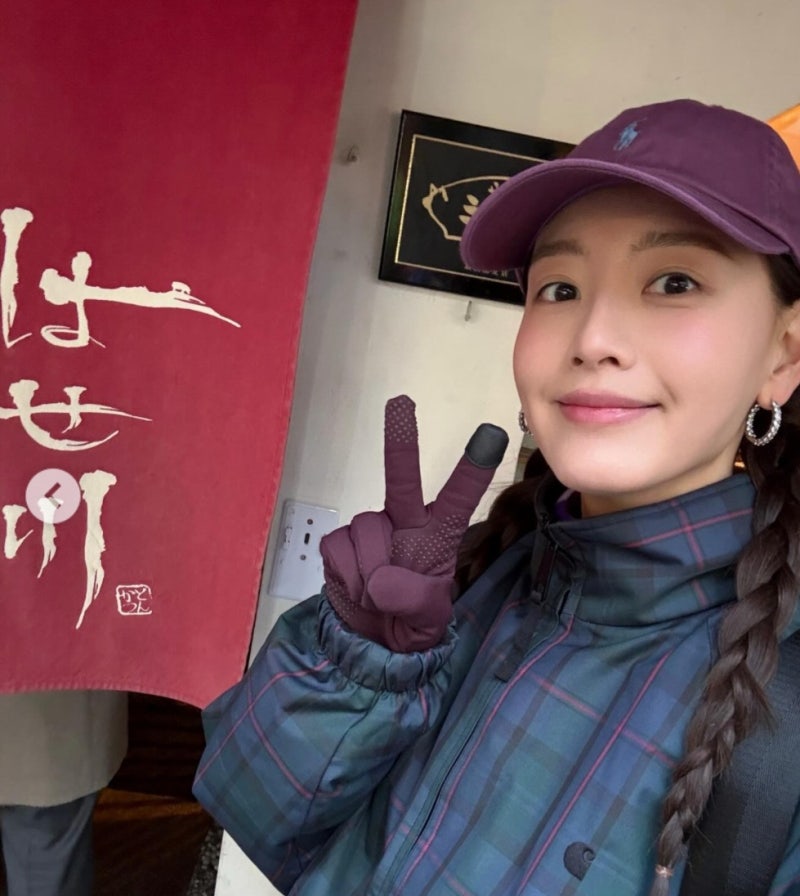 레인보우 출신 배우 김재경, 결혼 후 근황 공개