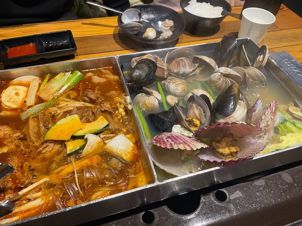 위찜 충주호암점 사진 2