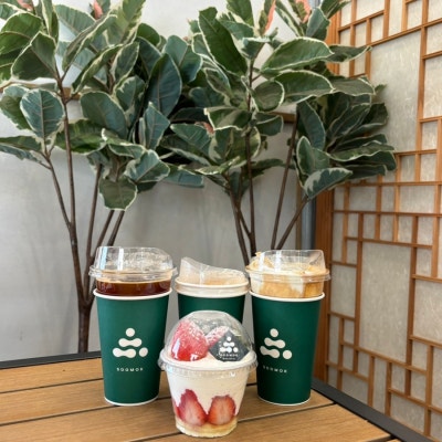 [맛뷰/경기 시흥_카페추천] 물왕저수지 근처 드라이브 코스 분위기 좋은 카페 &lsquo;산골수목원&rsquo; (주차, 화로방, 식물원 후기)