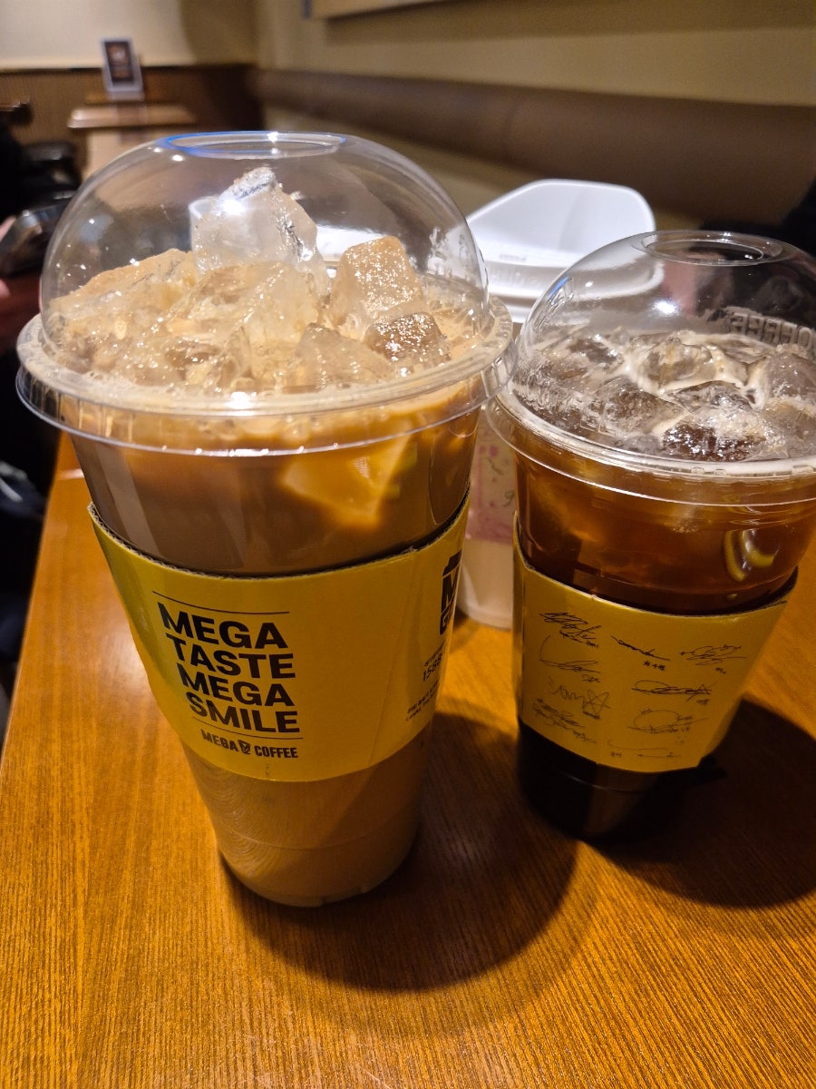 메가MGC커피 정선사북점 사진 6