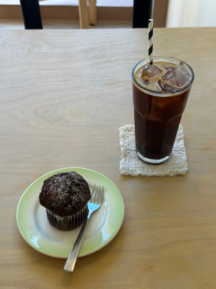  부산 거제동 카페 온어스