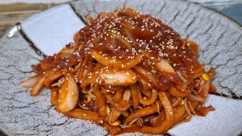 백종원 레시피로 간단하게! 매콤 어묵 콩불고기 만들기