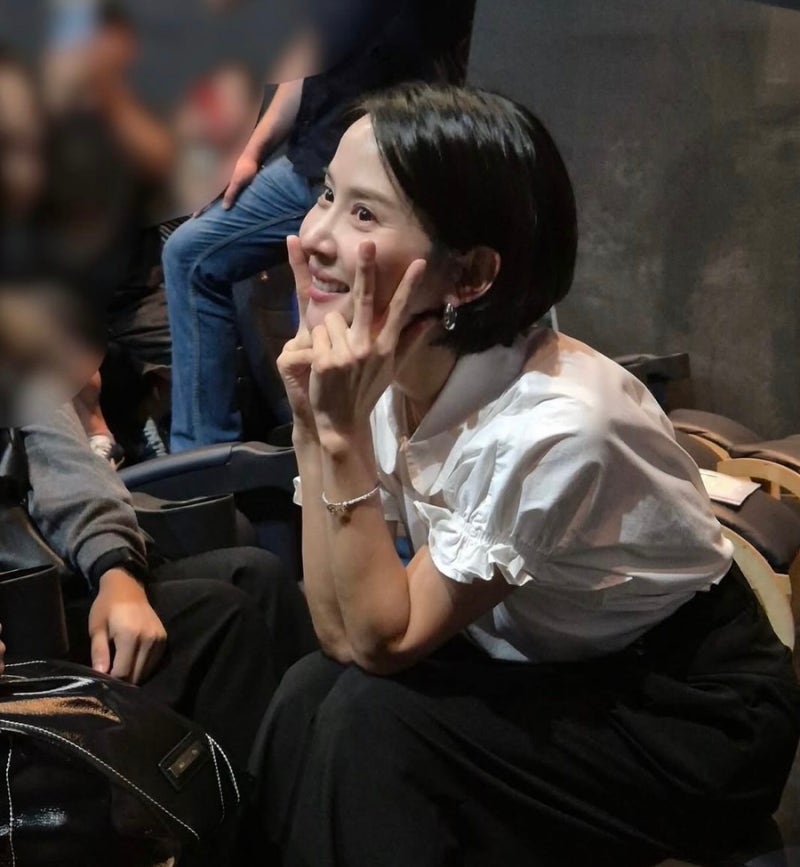 조여정 숏컷으로 20대처럼 보이는 비결, 동안미모 완성