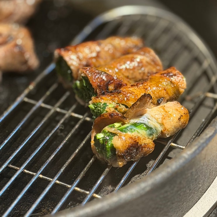  흑백요리사 장지수 셰프의 상일동 삼겹살 맛집 '쇠나무그릴'