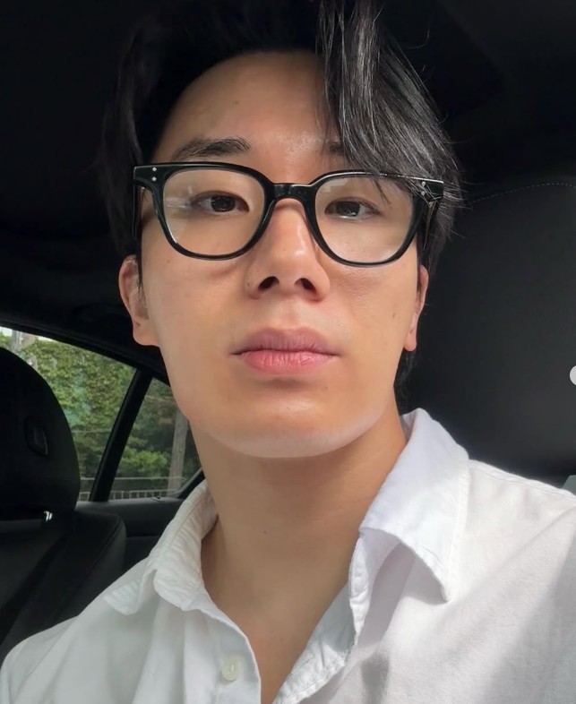 이서준 결혼 발표, 7년 연인과 봄에 부부 된다…자필 편지 한 문장