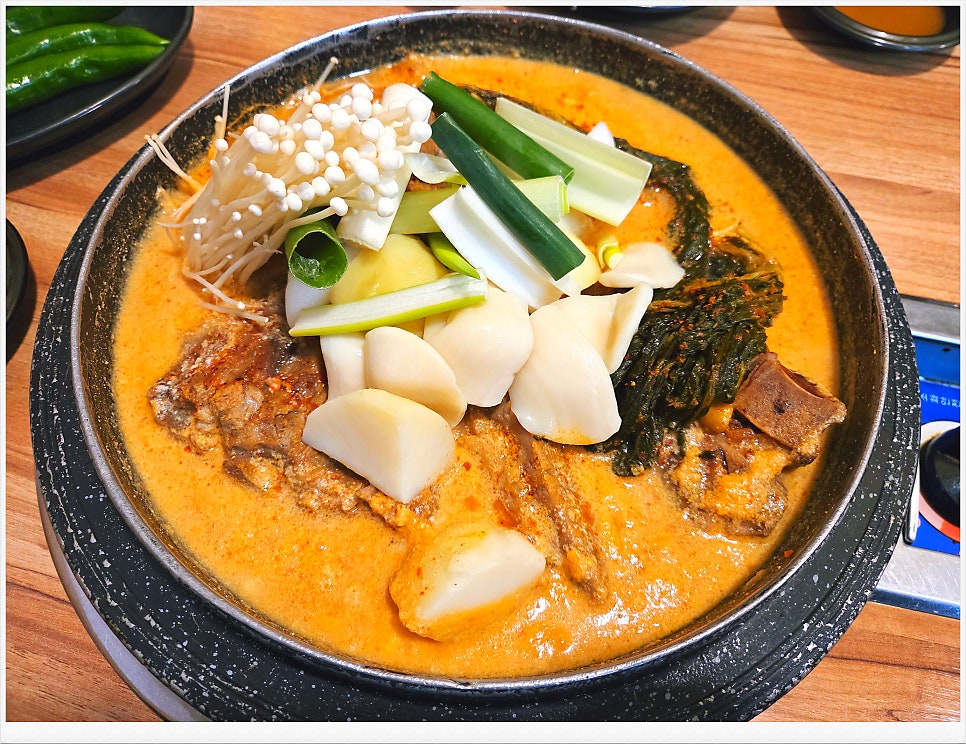 전통가마솥감자탕 사진 2