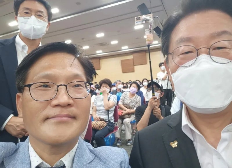♡모처럼 망중한 시간 돼서 김관영 전북도지사 사모님을 공개 칭찬해 드립니다. 광역단체장 ....