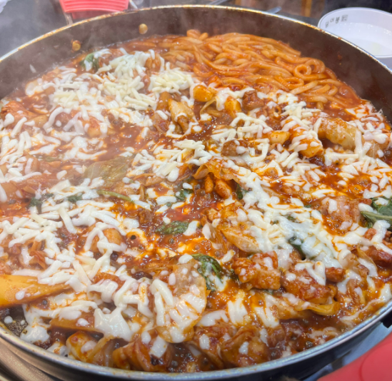 닭이봉 양곡점 사진 4