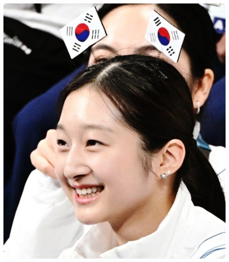 밀라노 중계석 발칵 뒤집은 신지아 피겨스케이팅 프로필 태극기 응원녀 정체와 반전 매력