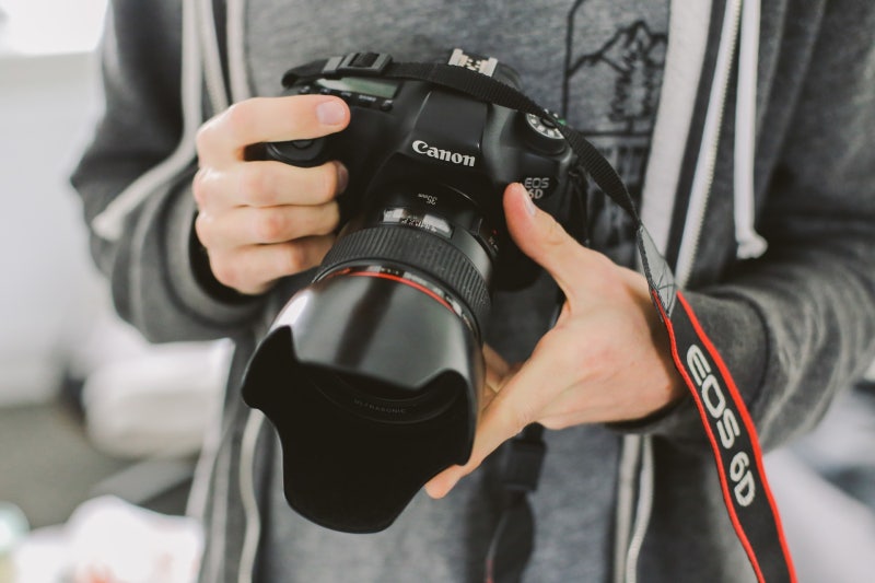 왕초보와 함께 공부하는 카메라 가이드 (1) — 내 카메라 캐논 EOS 100D 정확히 알기