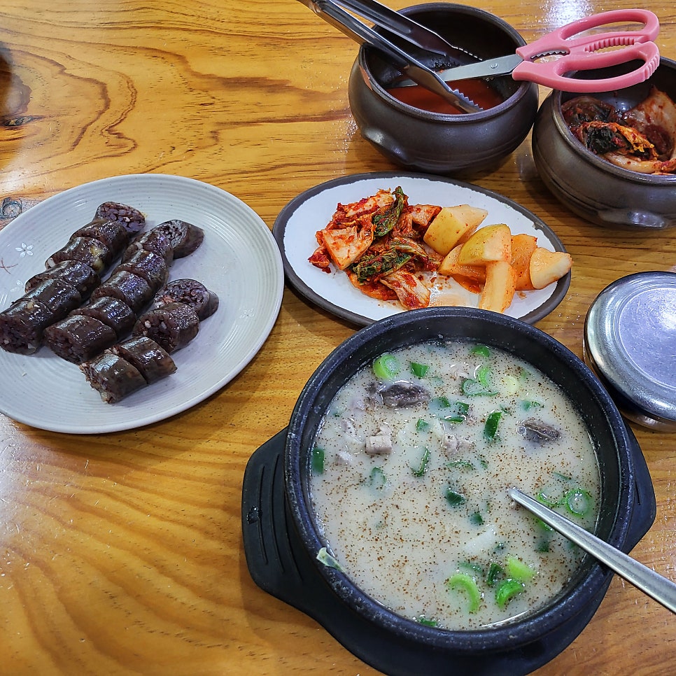 윤가네토종순대국 사진 6
