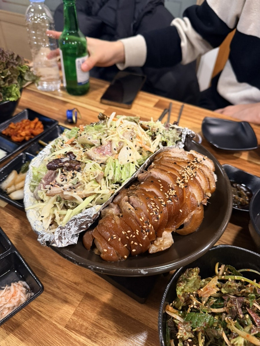 동네바보족발 부산명지점 사진 6