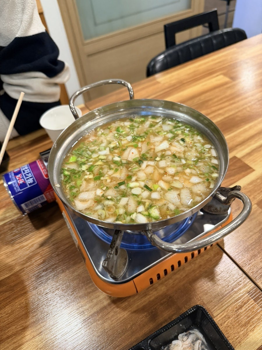 동네바보족발 부산명지점 사진 4