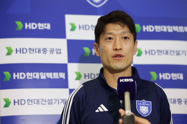  이청용 깜짝 승격팀 인천 이적 입단 윤정환호의 보탬이 되려
