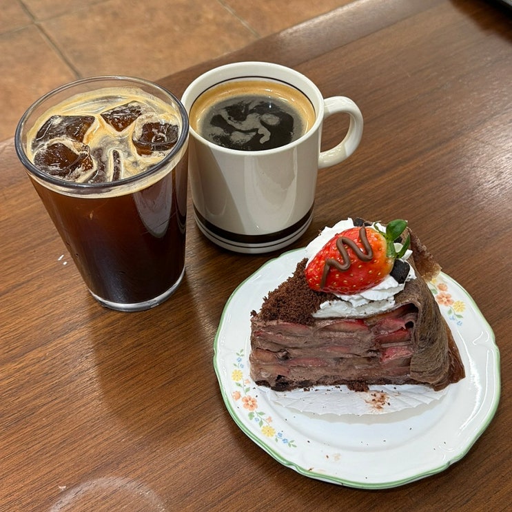  [광주카페] 상무지구 케이크 맛집 부부더상록, 확장 이전 후에도 인기 폭발