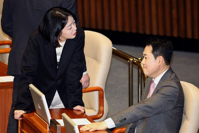  배현진부터 고성국까지 연쇄 징계 국면…국민의힘 윤리위, 정적 제거 수단 되나