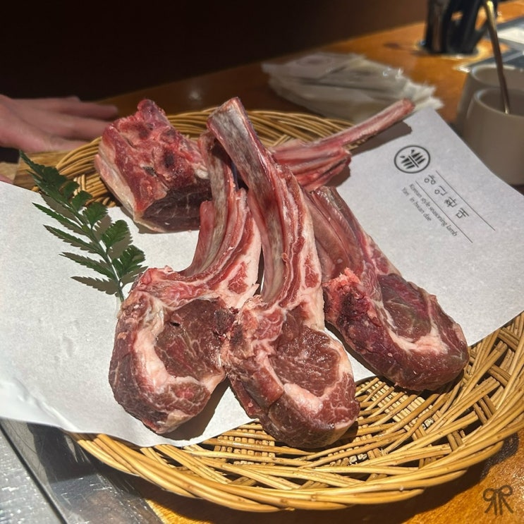  [신용산] 기깔난 양고기 먹고 칵테일로 칵 테