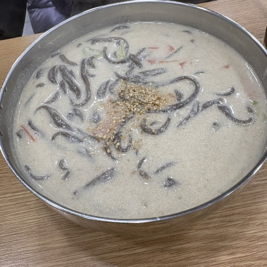 봉평산골메밀촌 불광동점 사진 6