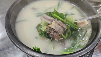 가경동밥집 국밥이랑 순대랑 가경동밥집 혼밥세트 와이파이 위치 주차 후기 정보