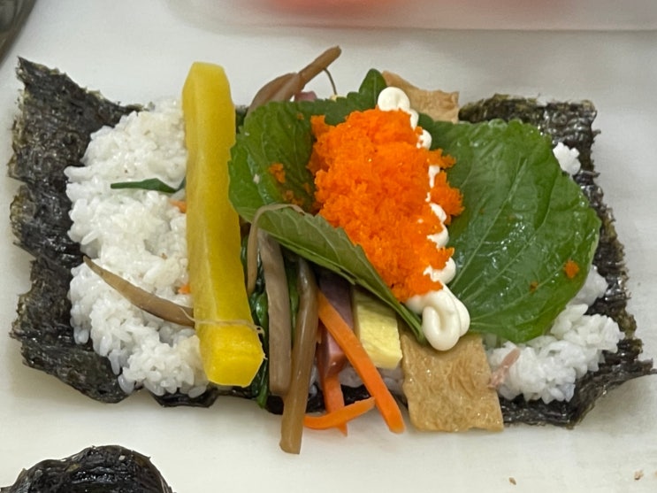  [망우 김밥 맛집] 순대국집인데 김밥이 왜 이렇게 튼실해요? (feat. 우림시장)