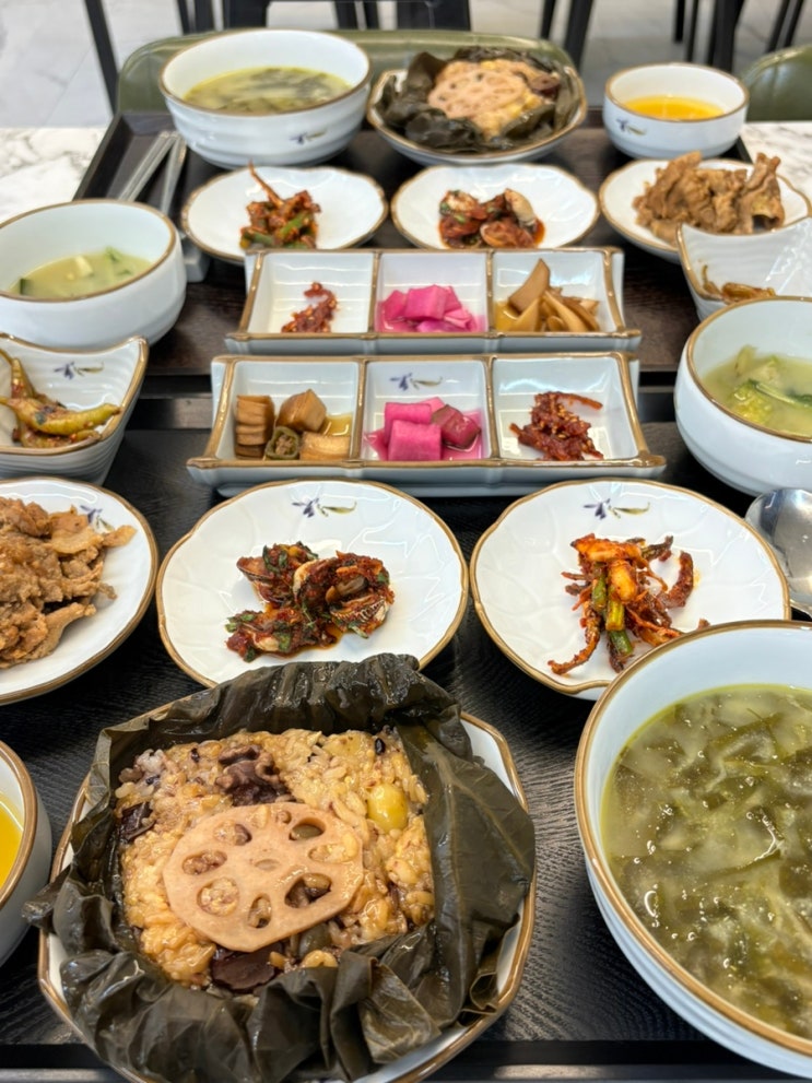  포항남구맛집 한식 추천 명인의부엌 연잎밥 후기