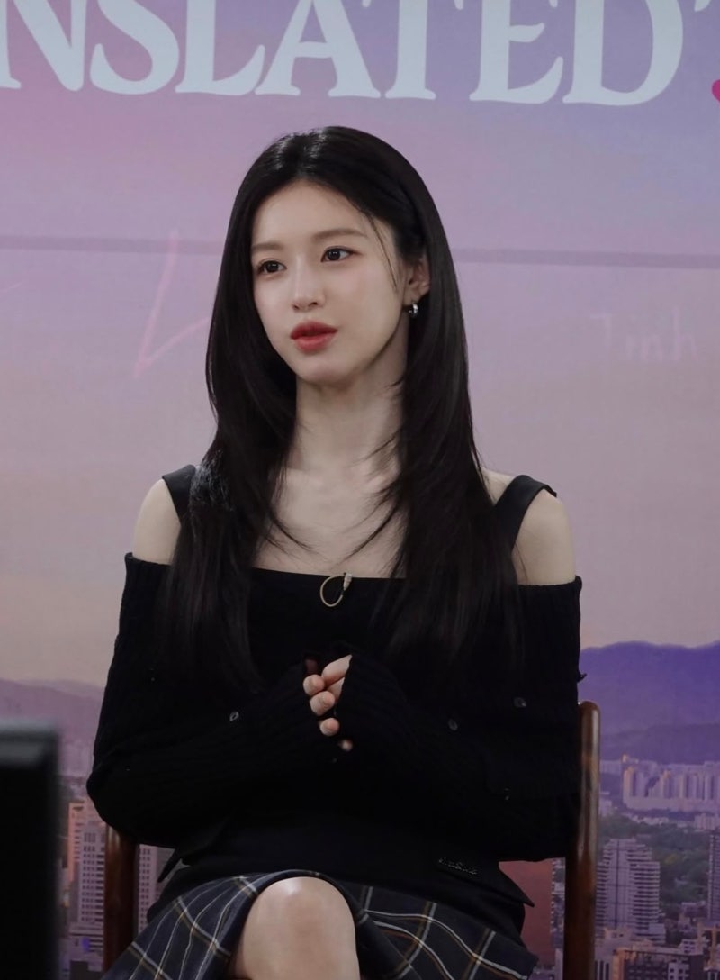 개강 준비해야죠, 일단 머리부터 >.< 이사통 고윤정 머리 이사랑통역되나요 차무희머리 레이....