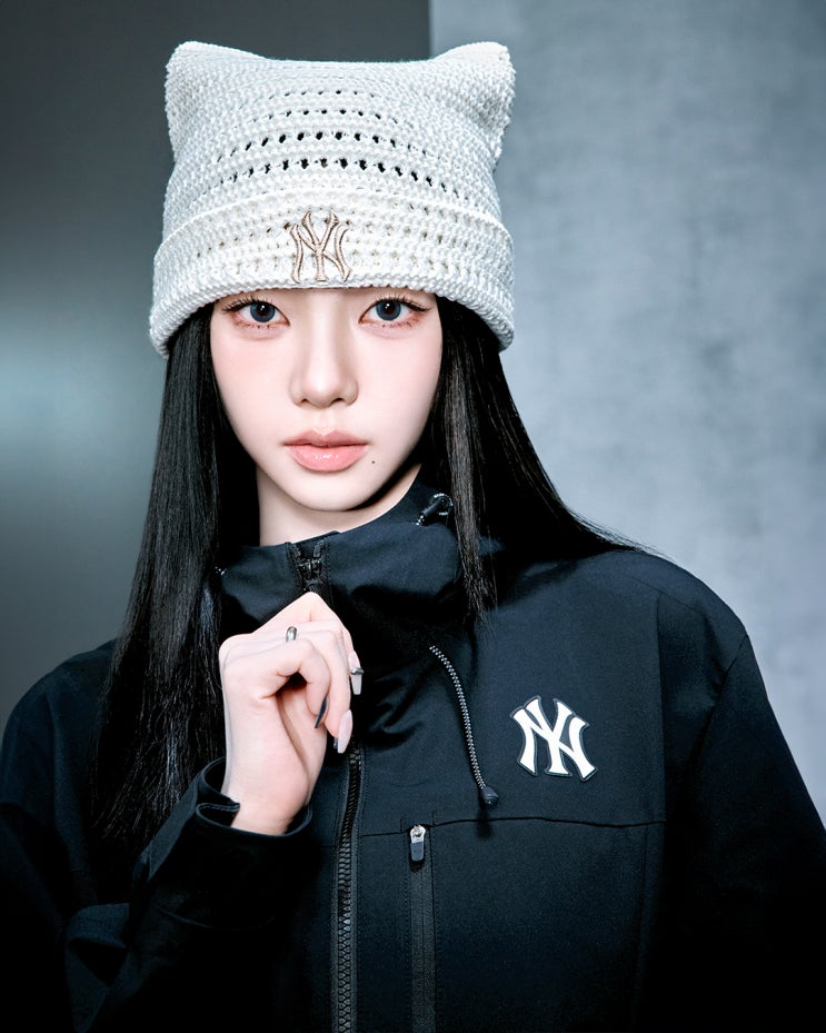  2026 카리나 봄 패션 트렌드 여자 바람막이 MLB 윈드브레이커가 답이다!