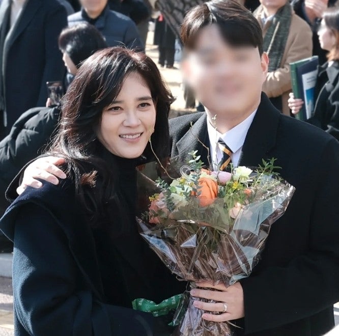 이부진 폴렌느 가방 가격은? 누메로 앙 나노 미니 블랙 토트백