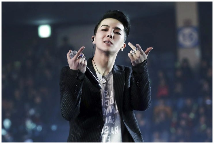 복무 태만 수준 아니었다…<b>송민호 무단결근</b> 102일 드러나