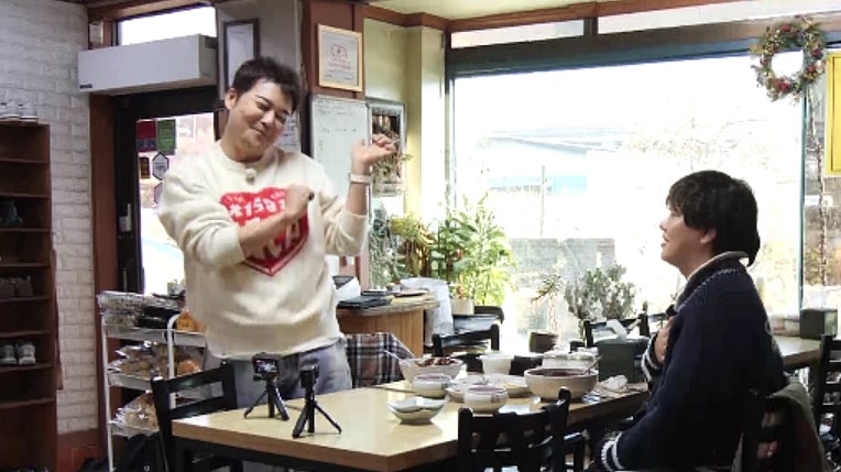 “너 먹지 마”…god 김태우·손호영, 부대찌개 앞 폭풍 티키타카