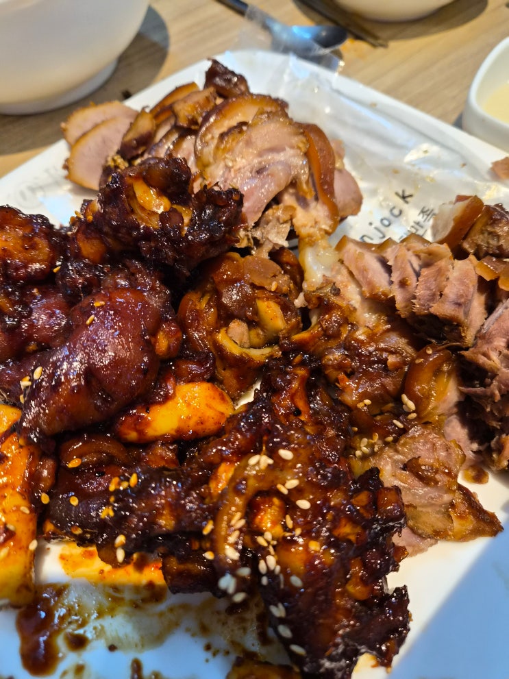  [울산 맛집]  아이랑 가기 좋은 족발 성지! '더만족 우정혁신점' 솔직 후기 
