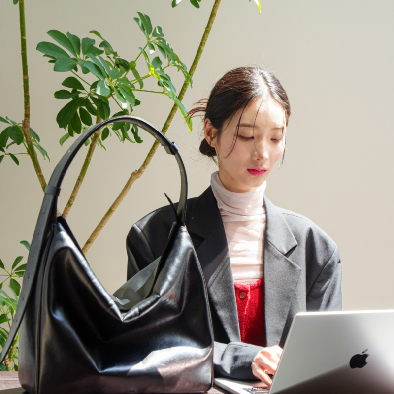 여자 대학생 가방 추천 두꺼운 전공책 노트북까지 보부상 가방 할리케이 숄더백 신학기 선물....