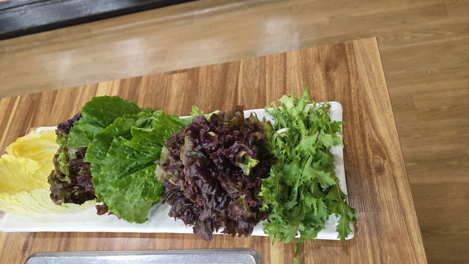 황토우렁이쌈밥 사진 6