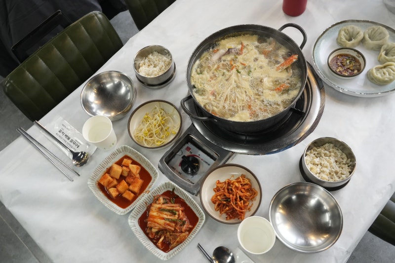 안면도 칼국수 꽃지해물칼국수 푸짐하다!