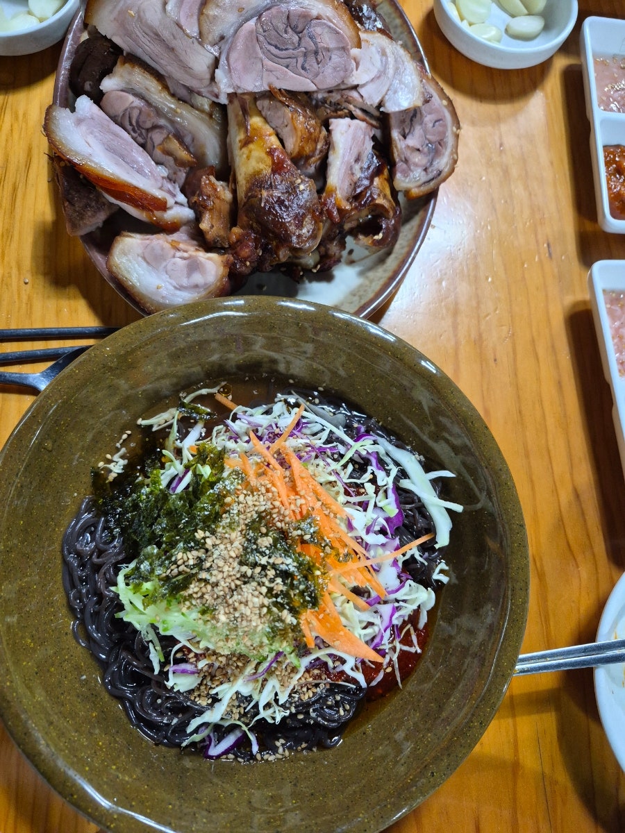 우리동네꽃족발 사진 5