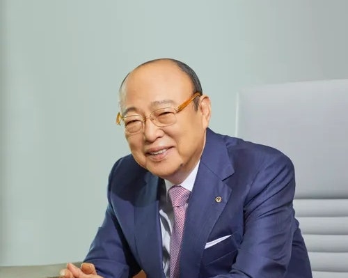 [AI 사주,관상,MBTI 분석] <b>한화 김승연 회장</b>, 거친 파도를... 