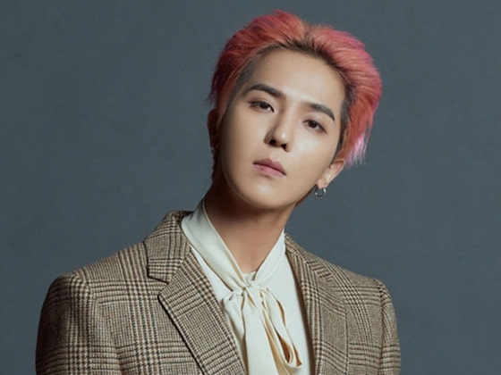위너 멤버 송민호 목부이탈 병역 논란? 재판 일정 총 정리