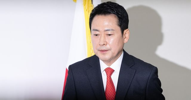  장동혁 오찬 불참에…박지원 “돌았다”, “멍청한 곰” 맹비난